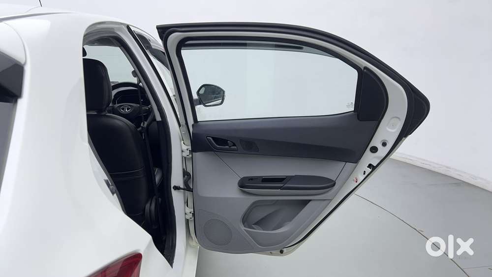 Tata Tiago 1.2 Revotron Limited Edition, 2021, Petrol