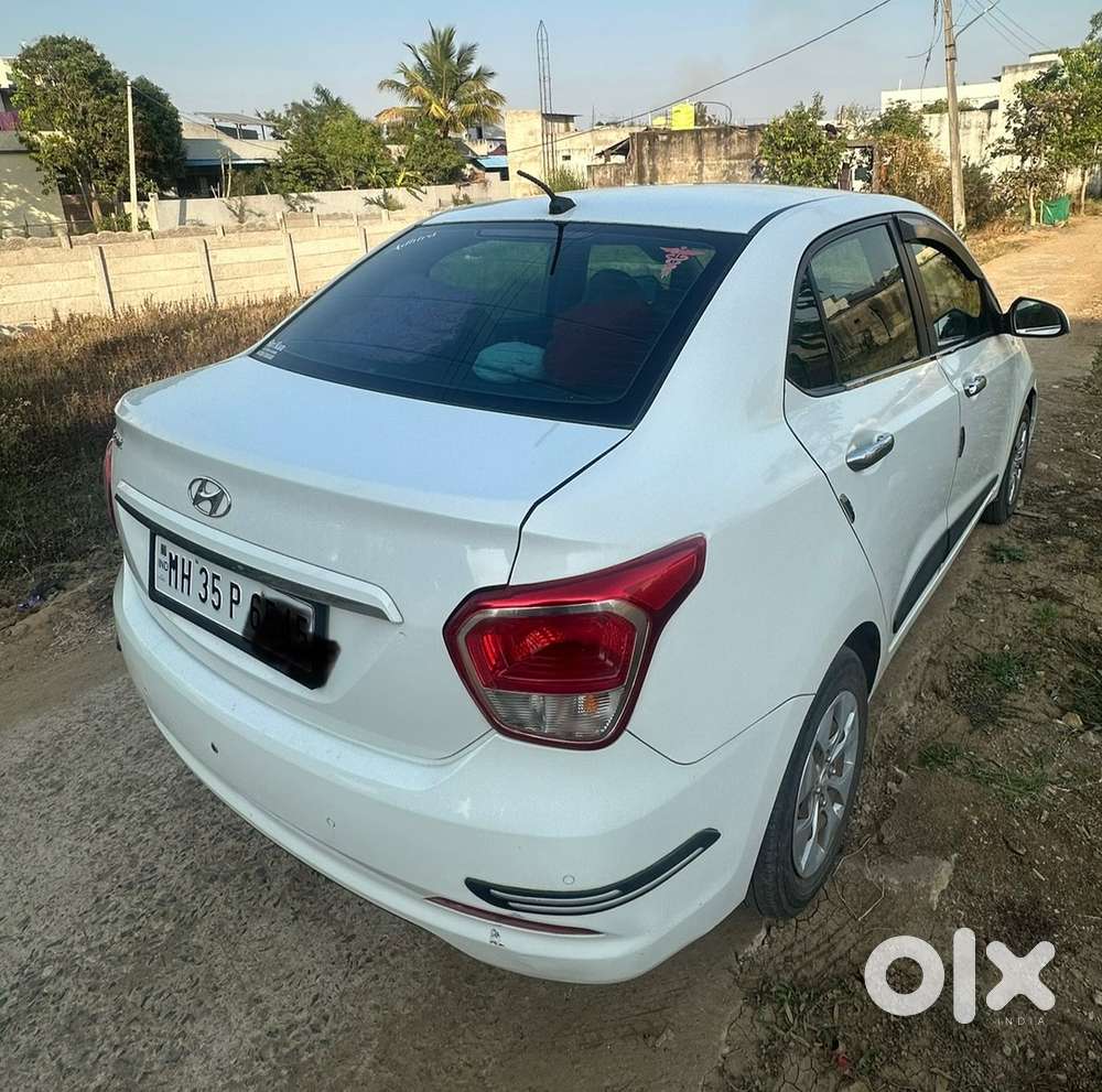 Hyundai Xcent 2016 Petrol Well Maintained