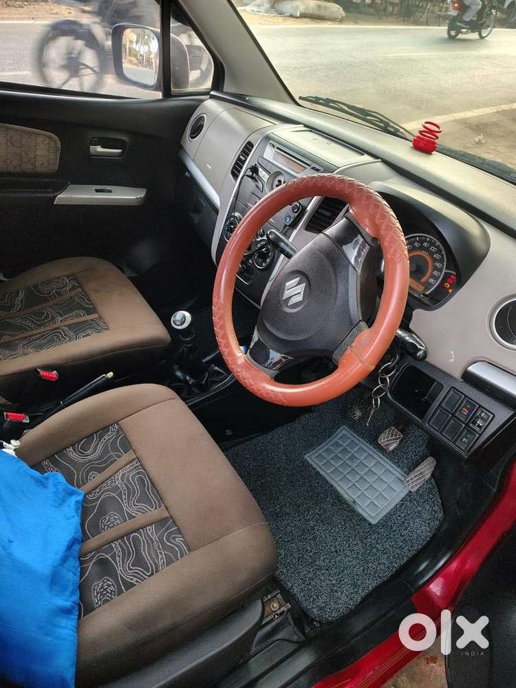 Maruti Suzuki Wagon R 2013 Petrol Well Maintained
