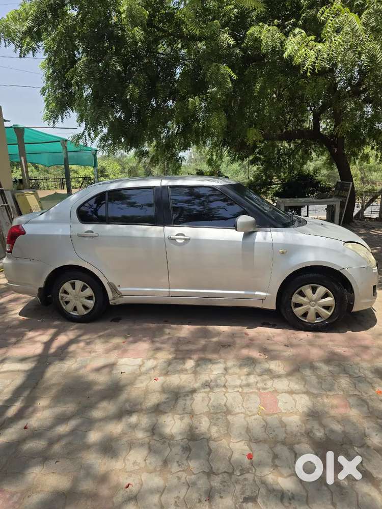 Swift Desire Vxi 2011 Cng