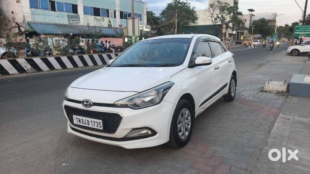 Hyundai Elite I20 Sportz (o) 1.4, 2015, Diesel