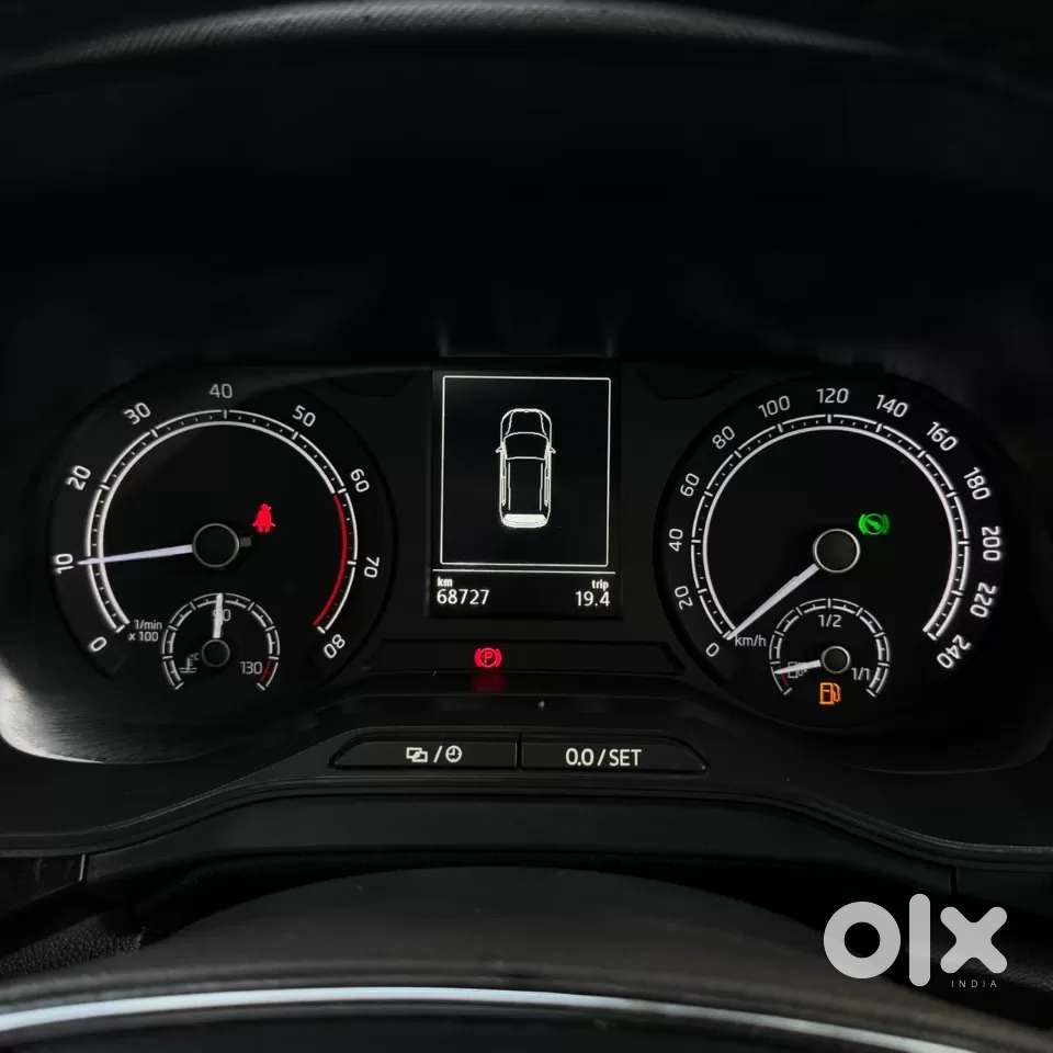 Skoda Kushaq Style 1.0l Tsi At, 2022, Petrol