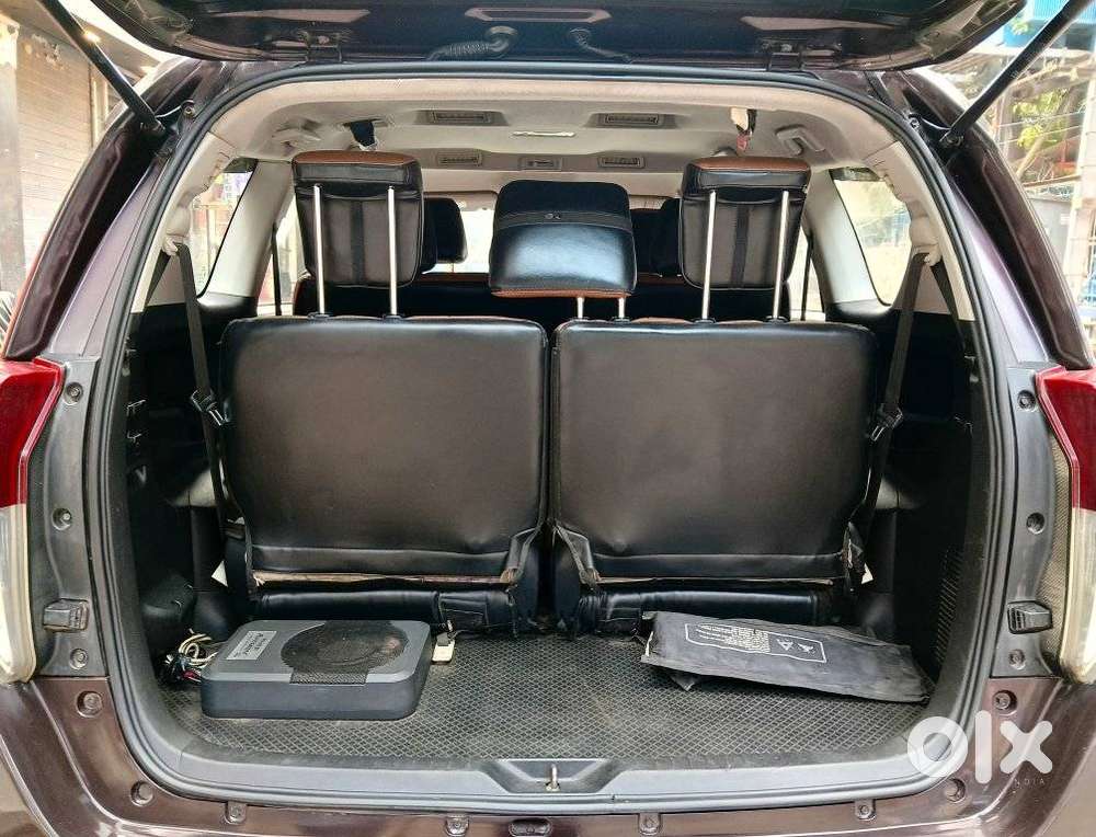Toyota Innova Crysta 2.4 G Mt 8s, 2019, Diesel