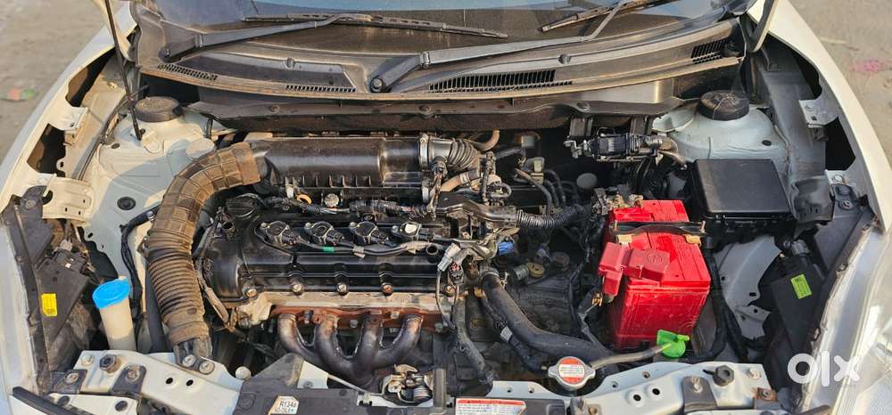 Maruti Suzuki Swift Vxi 1.2 Abs Bs-iv, 2018, Petrol