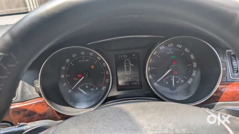 Skoda Superb Elegance 2013
