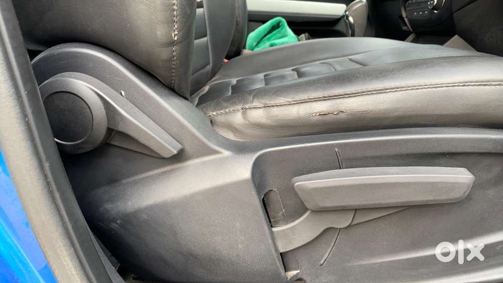 Tata Punch 1.2 Revotron Creative Amt Dual Tone, 2021, Petrol