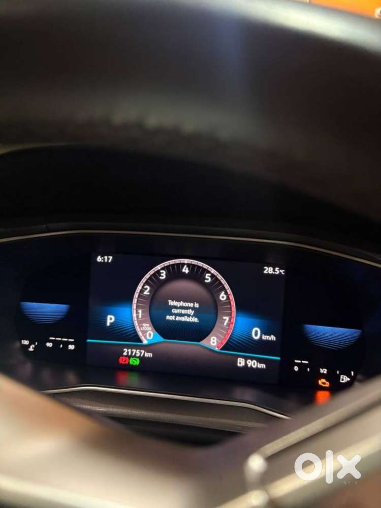 Volkswagen Taigun 1.0 Tsi Highline At, 2023, Petrol