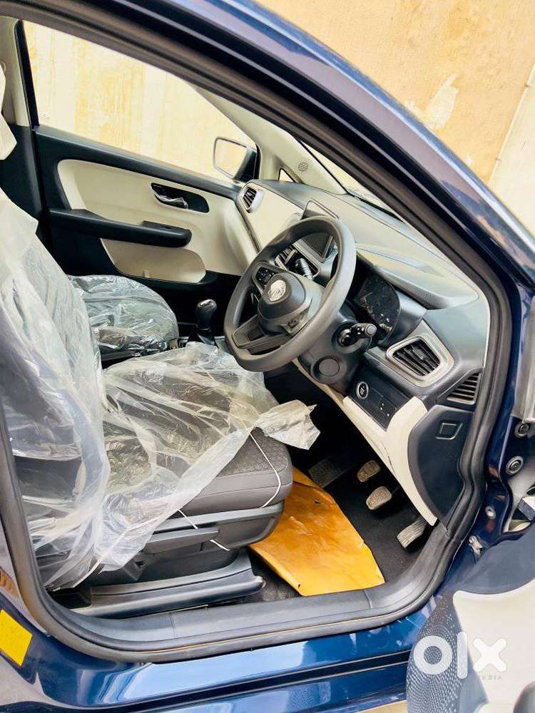 Tata Altroz 1.2 Xt, 2024, Petrol