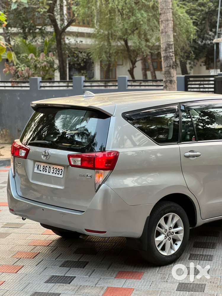 Toyota Innova Crysta 2016 Diesel Manual