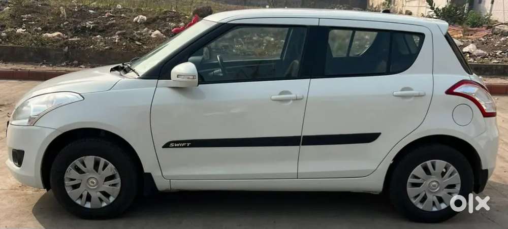 Maruti Suzuki Swift 2014 Petrol/cng One Owner