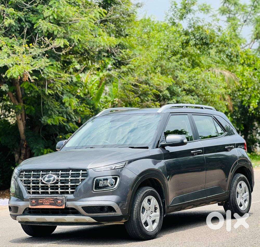 Hyundai Venue 1.2 S Plus, 2021, Petrol