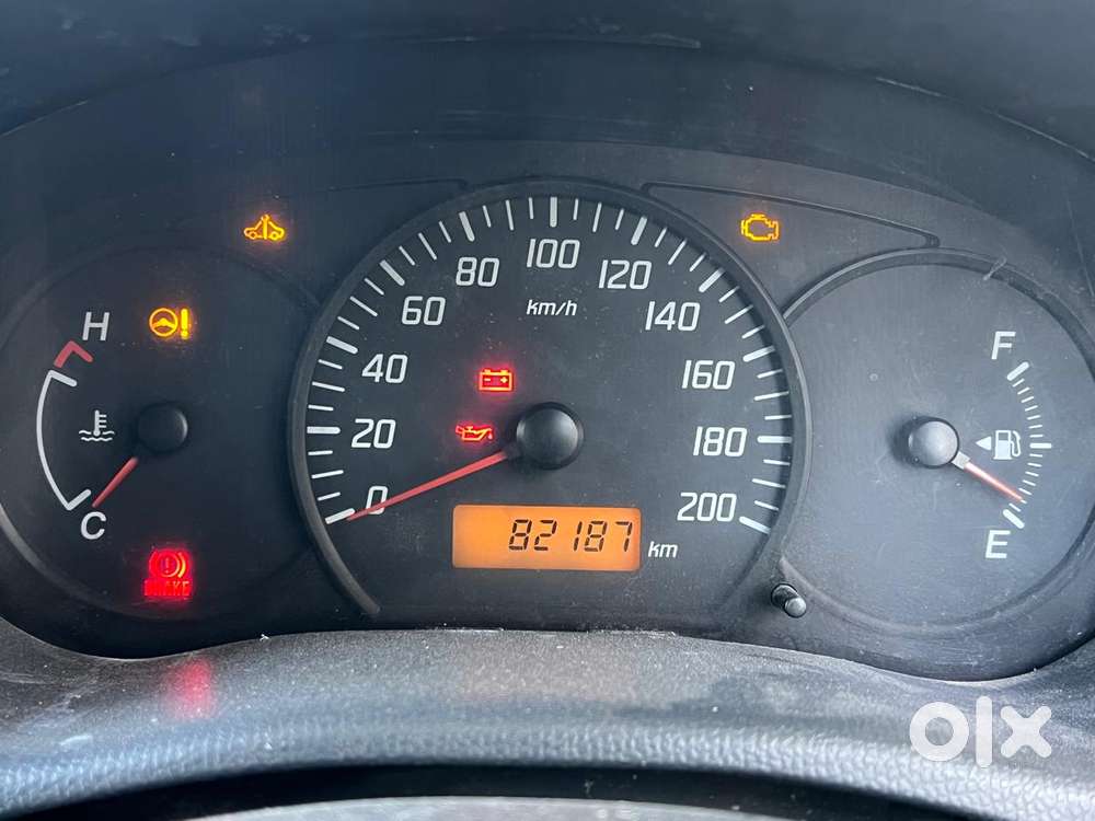 Maruti Suzuki Swift Dzire Tour Ldi, 2016, Diesel