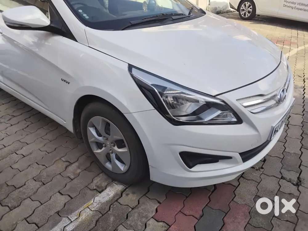 Hyundai Verna, Lady Driven, 40000 Kms
