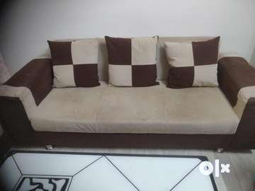 2 seater on sale sofa olx