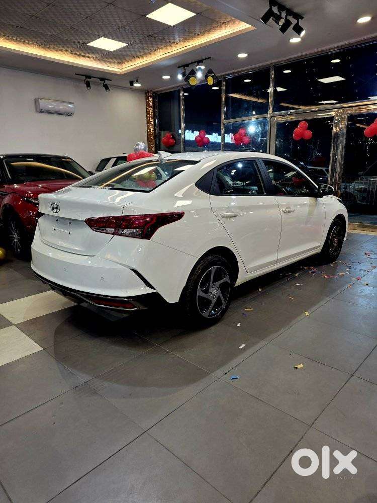 Hyundai Verna 1.5 S Plus Petrol Mt, 2023, Petrol