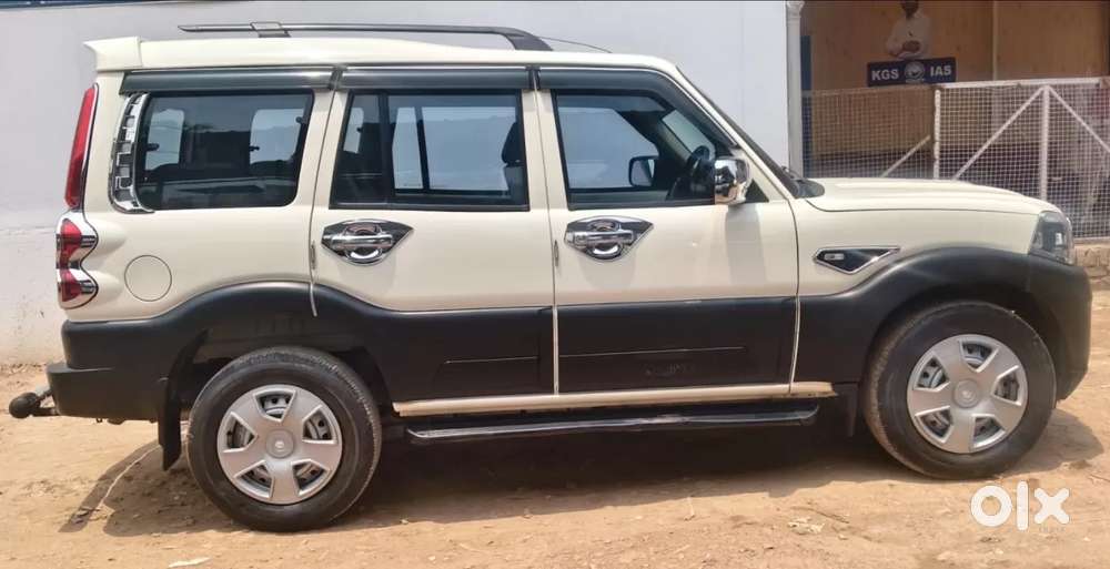 Mahindra Scorpio Classic 2.2 S Mt 7 Str, 2023, Diesel
