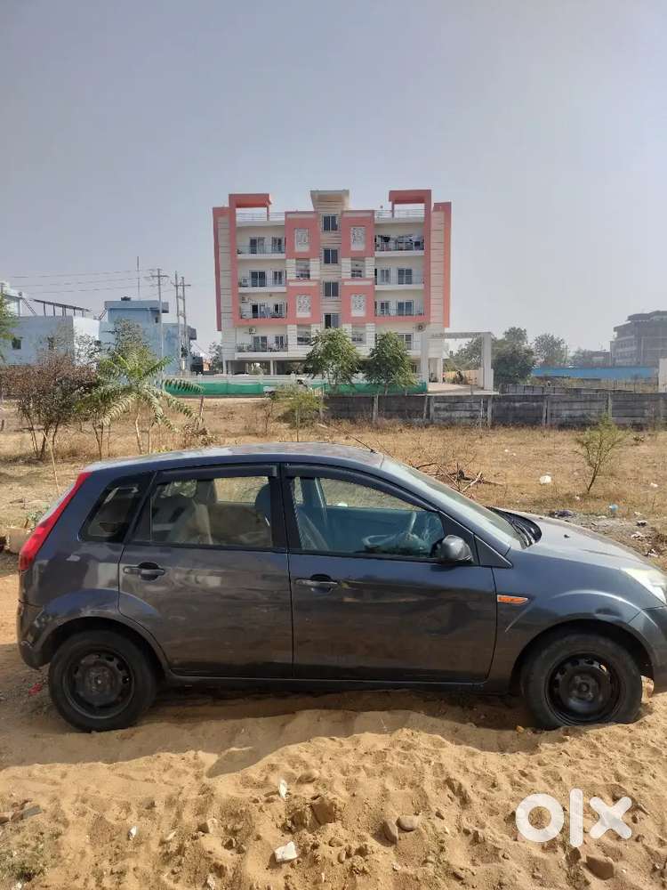 Ford Figo Petrol 2010