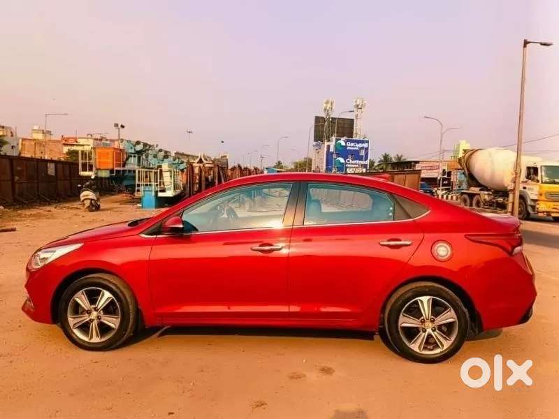 Hyundai Verna Fluidic 1.6 Vtvt Sx, 2019, Petrol