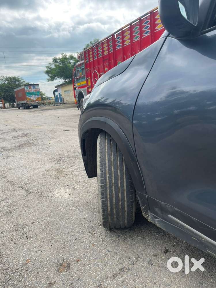 Kia Sonet Petrol Well Maintain