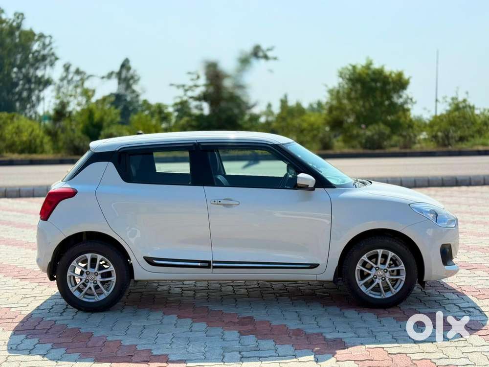Maruti Suzuki Swift 1.3 Zxi, 2024, Petrol