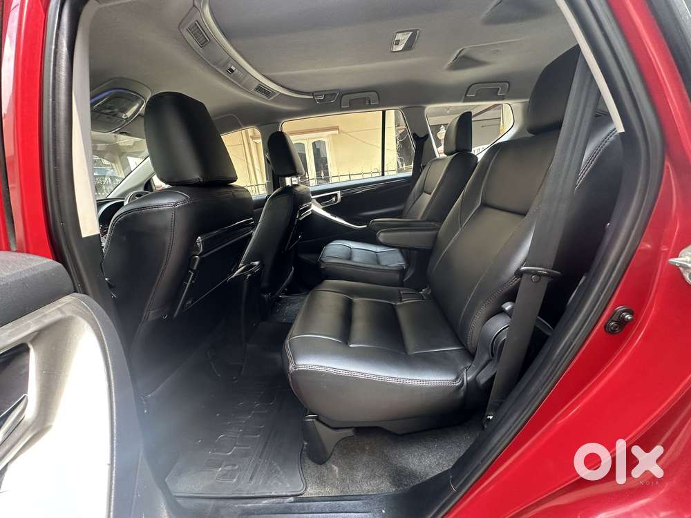 Toyota Innova Crysta Touring Sport 2.4 Mt, 2017, Diesel