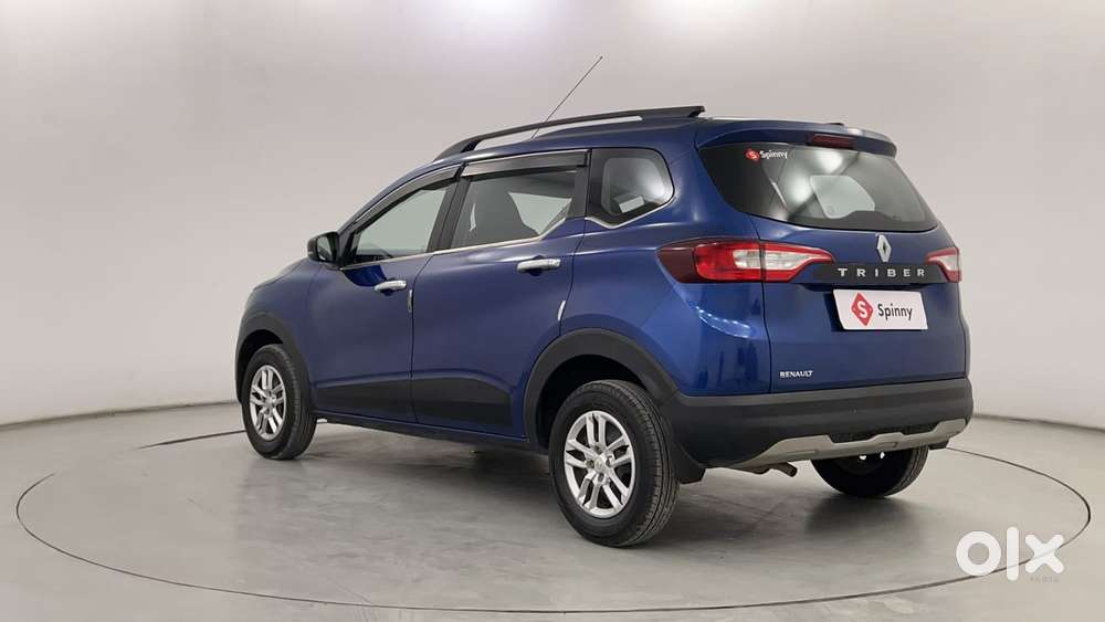 Renault Triber Rxt, 2022, Petrol