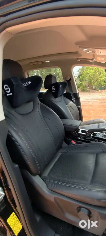 Mahindra Xuv700 Ax7 2025 Diesel Automatic 10000 Km Driven