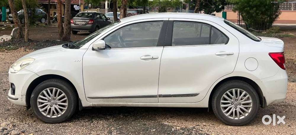 Maruti Suzuki Dzire 1.2 Zxi, 2017, Petrol
