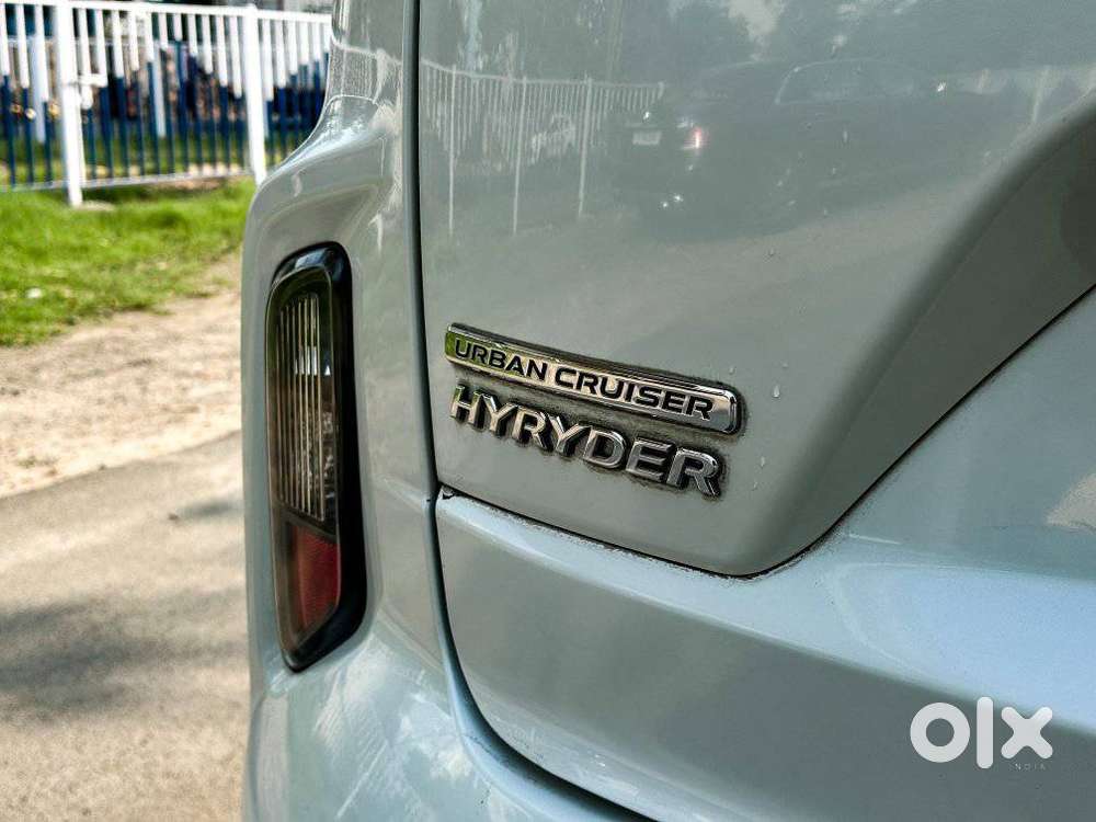 Toyota Urban Cruiser Hyryder 1.5 V Hybrid, 2024, Petrol