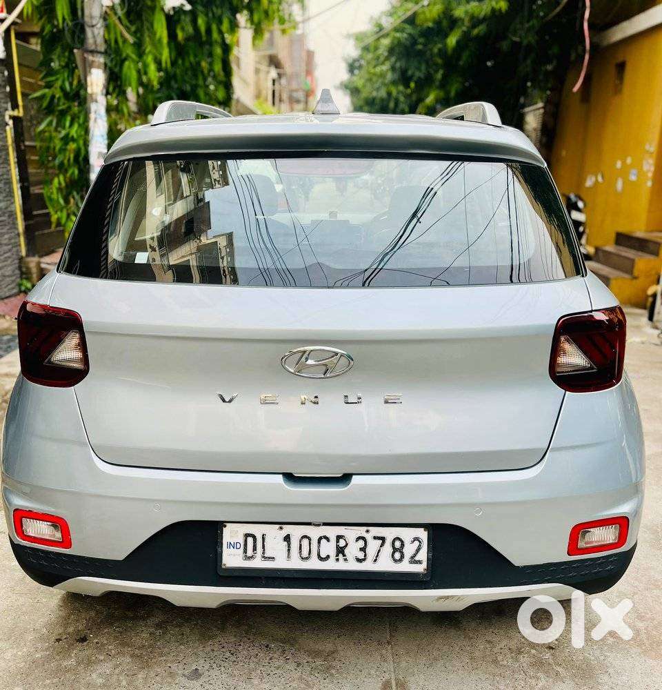 Hyundai Venue S 1.2 Petrol, 2022, Cng & Hybrids