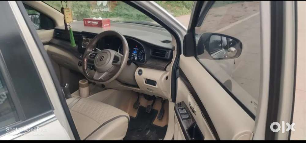 Selling Maruti Suzuki Eritika Zxi Plus