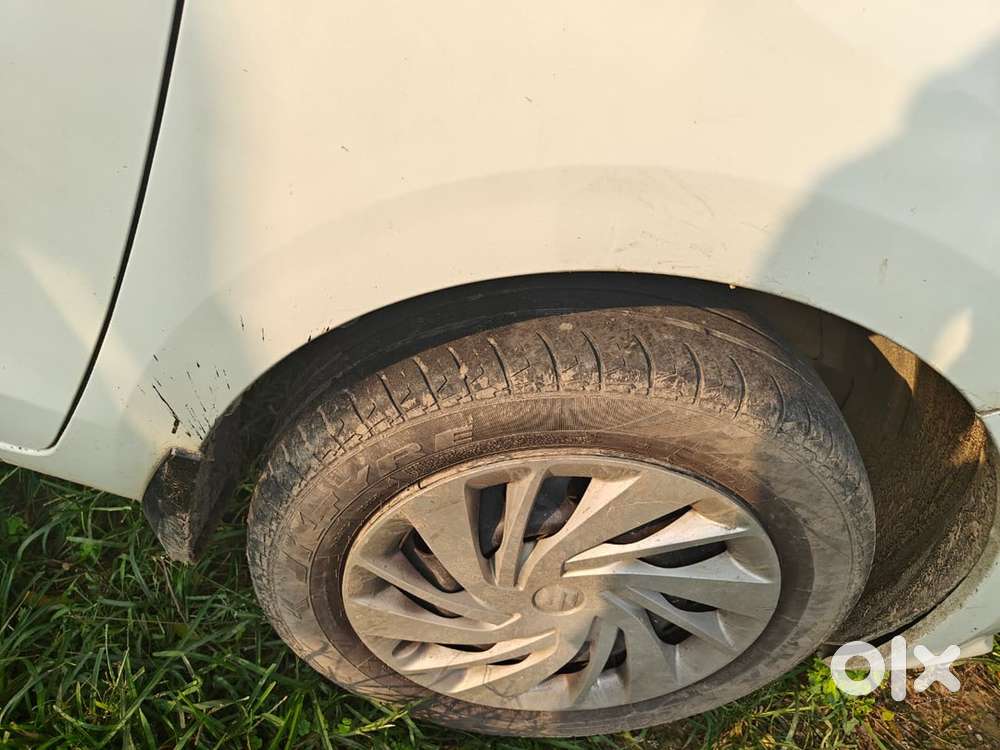 Maruti Suzuki Ertiga Petrol 2025