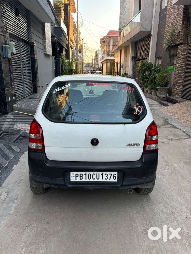 Maruti Suzuki Alto 800 2010 Petrol Well Maintained