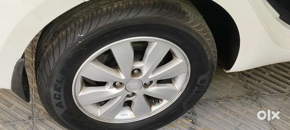 Hyundai I20 - 2014 - Petrol 5200 Km Driven