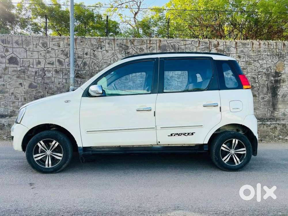 Mahindra Quanto C8, 2012, Diesel