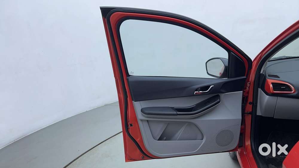 Tata Tiago Xza Plus, 2021, Petrol