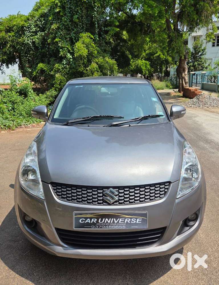Maruti Suzuki Swift Vxi + Manual, 2012, Petrol