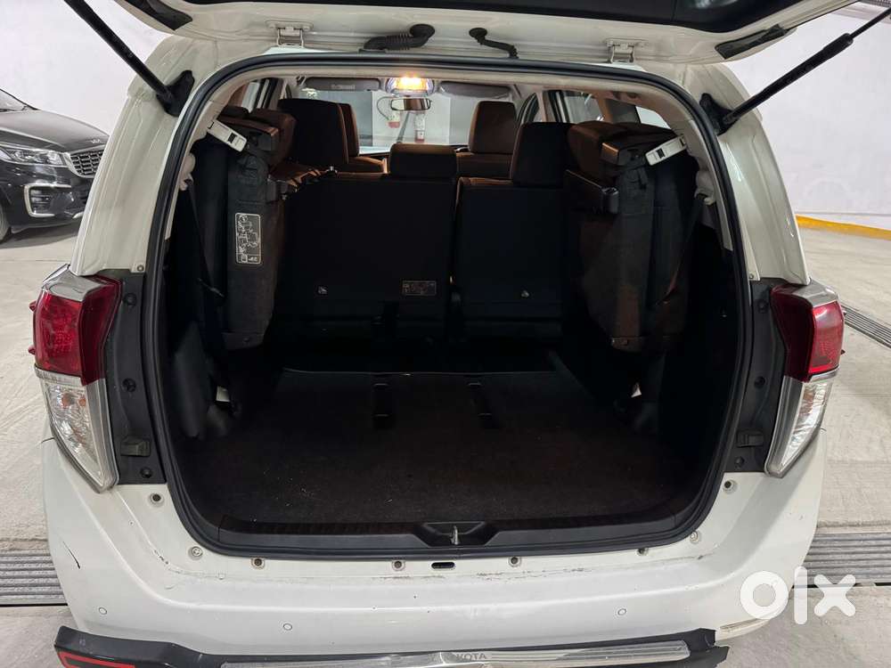 Toyota Innova Crysta 2.4 V 8 Str, 2021, Diesel
