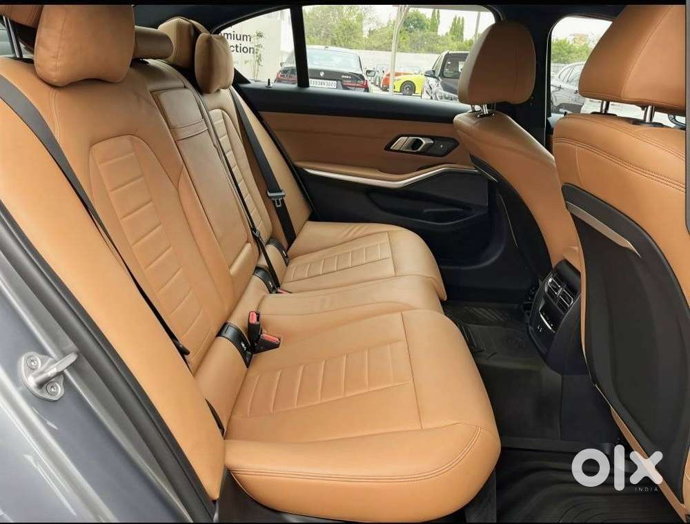 Bmw 3 Series 330i, 2024, Petrol