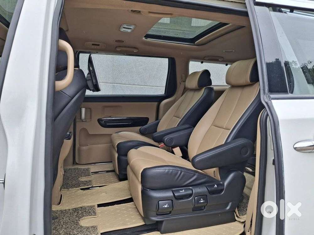 Kia Carnival Limousine Plus 7 Str, 2021, Diesel