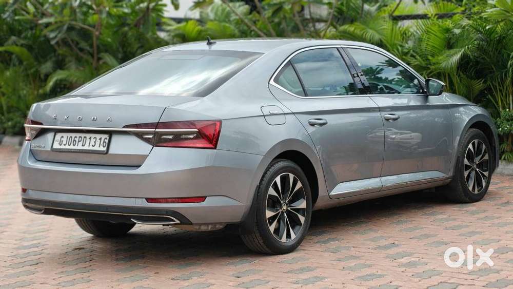 Skoda Superb 2.0 L&k Tsi At, 2020, Petrol