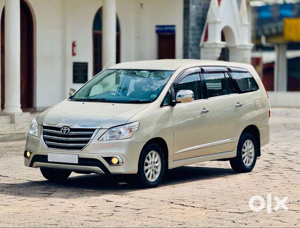Toyota Innova 2.5 V 2012 Good Condition
