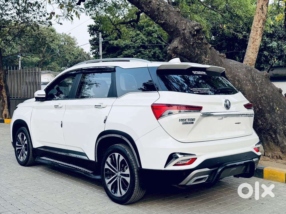 Mg Hector Plus 1.5 Sharp Turbo Cvt 6 Str, 2022, Petrol