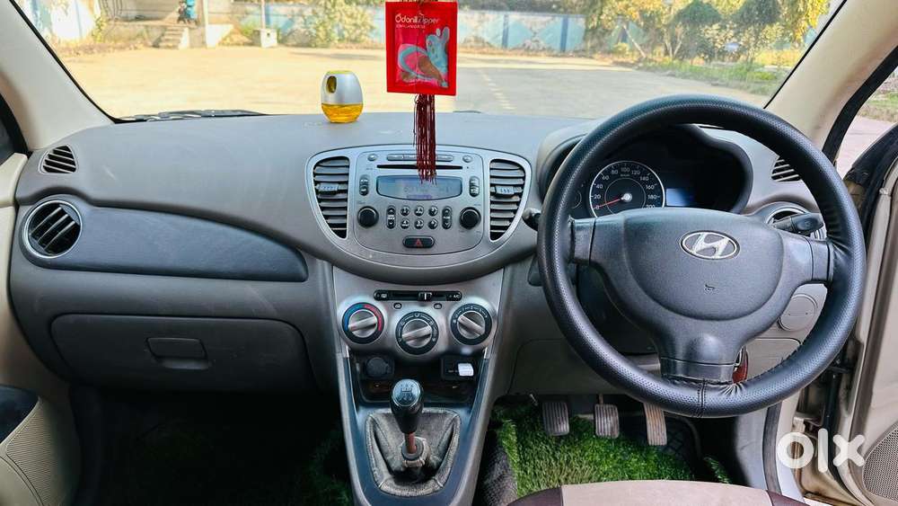 Hyundai I10 Sportz, 2012, Petrol