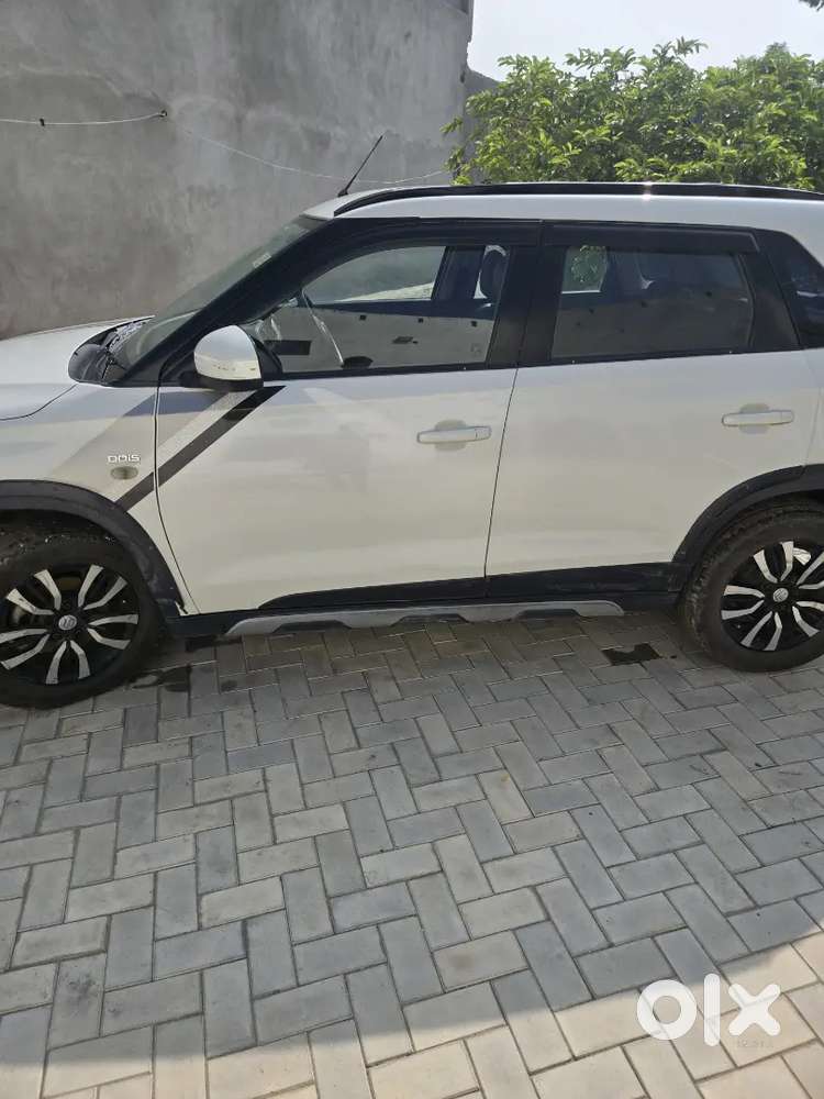 Maruti Suzuki Brezza 2018 Diesel 140000 Km Driven