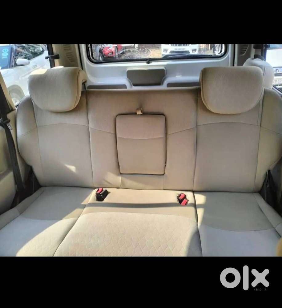 10 Days Old Car.scorpio Classic S11 2026 April Tax 2031.1st Owner. Km