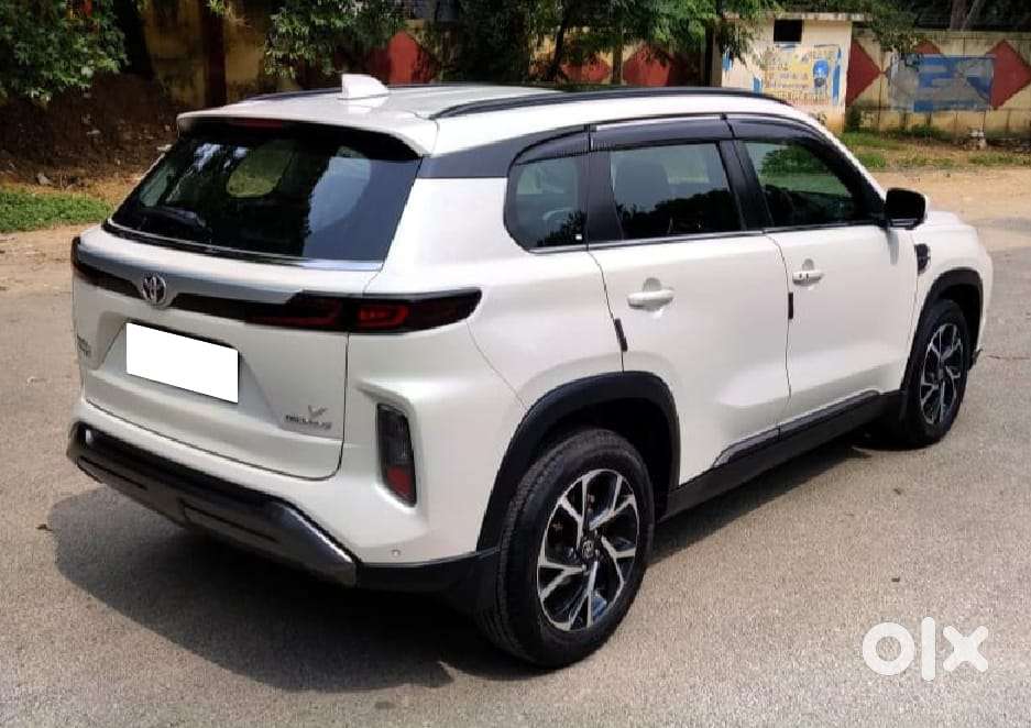 Toyota Urban Cruiser Hyryder 1.5 V Neo Drive At, 2025, Petrol