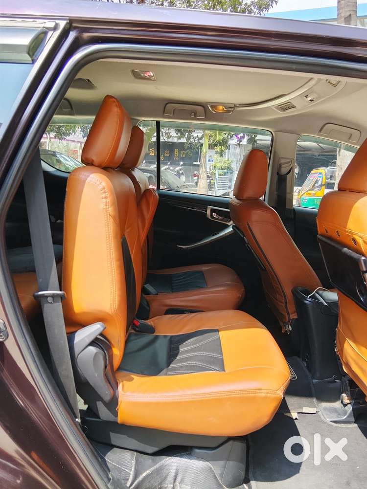 Toyota Innova Crysta 2.4 V 7 Str, 2017, Diesel