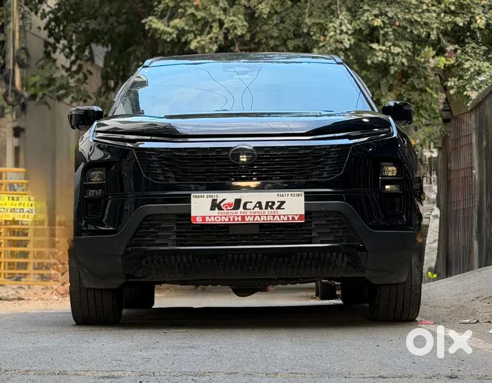 Tata Safari Accomplished