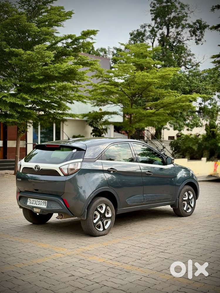 Tata Nexon 1.5 Revotorq Xm (s), 2018, Diesel
